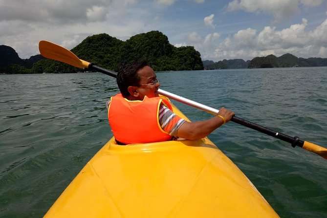 Ha Long Bay Six Hours Trip Kayaking & Swimming on Beach - Surprising Cave and the formations of Bo Hon