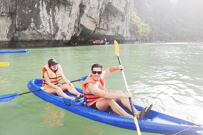 Ha Long Full Day Deluxe Trip - Long Route (6-Hour Trip) - Reaching Tuan Chau Marina by late morning