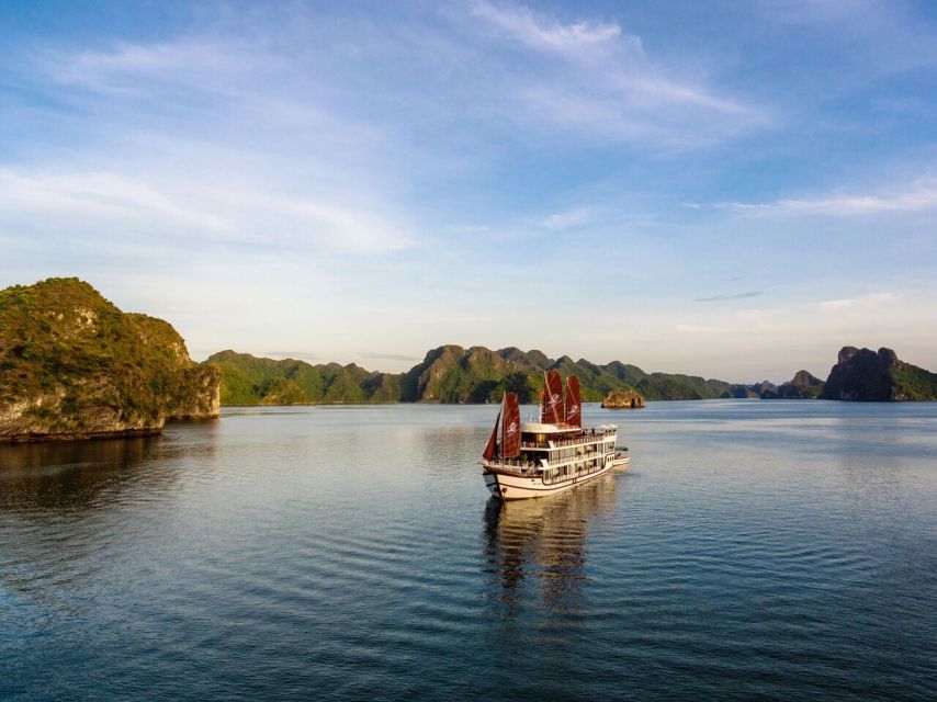 Ha Long & Lan Ha Bays: 2-Day Cruise with Meals & Kayaking - The cabins, boat, and shared spaces