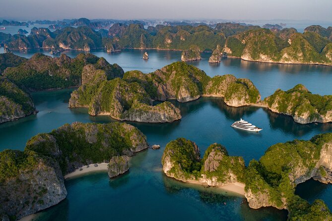 Ha noi: 3D- Halong, Lan ha bay classic cruise, Ninh Binh full day - What the $224 Price Really Covers