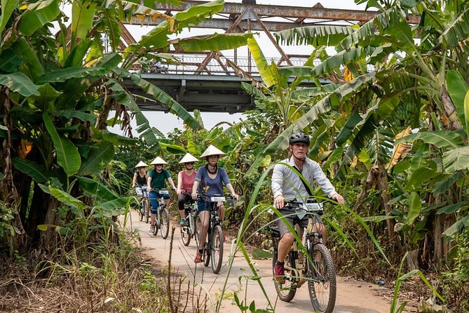 Half Day Ha Noi Tour by E-bike - Banana Island and the More Local Side of Hanoi