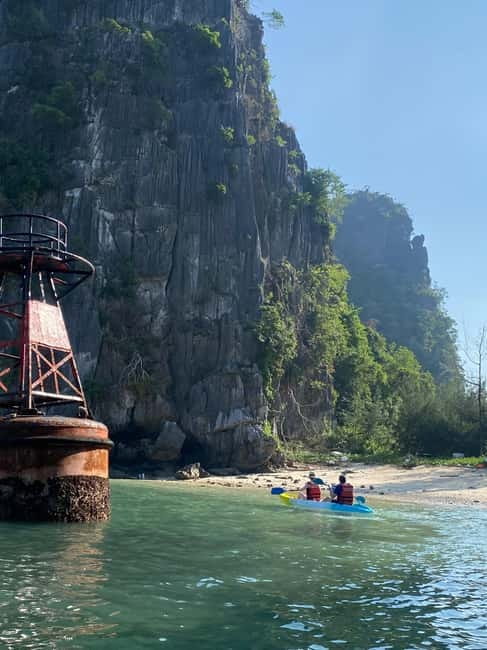 Half day Lan Ha Bay : Boat Trip , Kayaking,Snorkel - Kayaking Through Quieter Corners