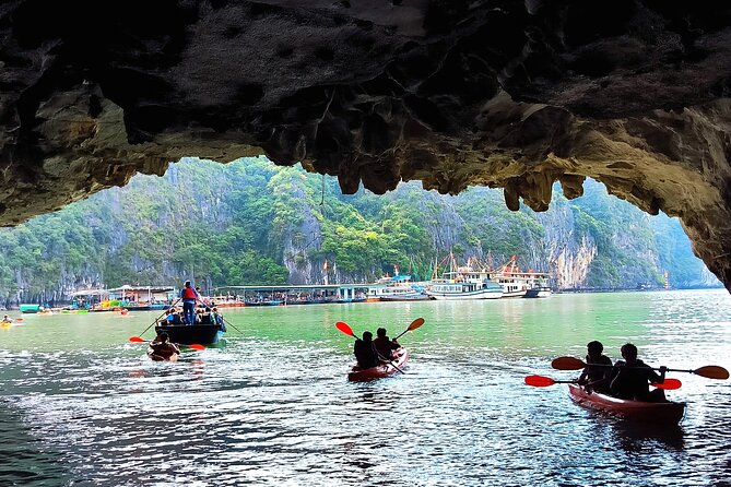Halong & Bai Tu Long Luxury Day Tour - Fishing village & Kayak - Cruising toward Bai Tu Long Bay