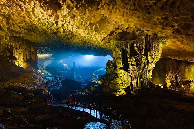 Halong Bay 2 Days 1 Night Included Transfer from Hanoi - Sunrise, breakfast, and morning kayaking