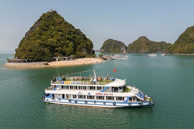 Halong bay 4 hours boat tour from Halong city with 2 caves, kayak - Guides, communication, and service