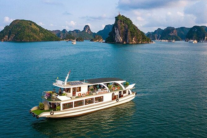 Halong Bay Cruise - Day Tours - Vietnamese Lunch While the Boat Keeps Moving