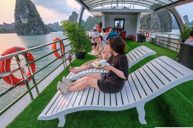 Halong Bay Cruise Luxury Full Day Tours - Kayaking and the active side of the day