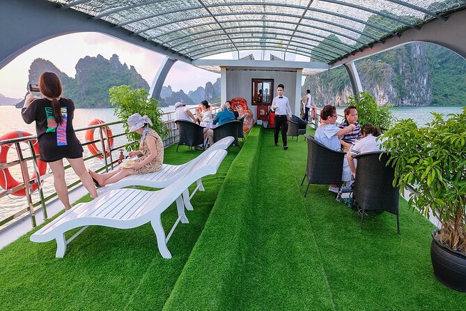 Halong Bay Cruise Luxury Full Day Tours - The guides make a real difference