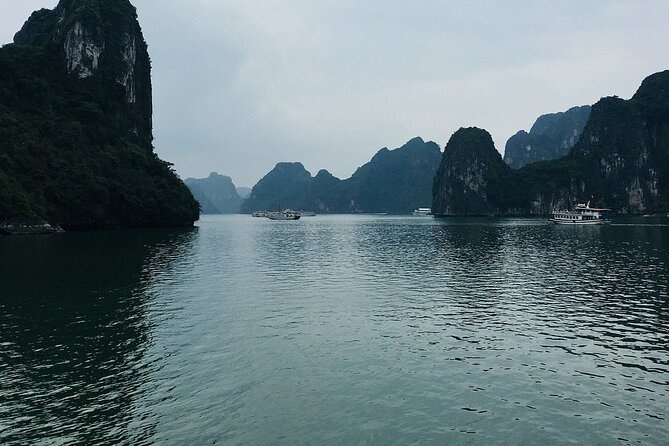 Halong Bay Cruise Tour from Hanoi with Kayak Adventure - Returning to Hanoi after a long day