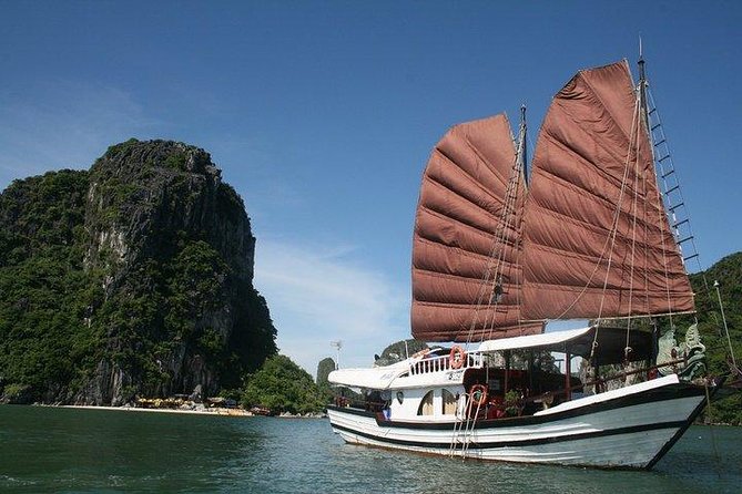Halong Bay day tour 4 hours Cruise from Hanoi city - The road from Hanoi takes patience