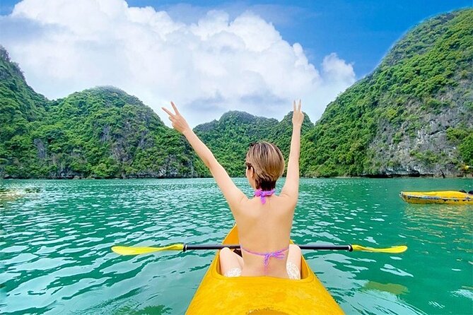 Halong Bay Day Tour 6Hour Deluxe Cruise Limousine Bus Small Group - Sung Sot Cave, Halong Bay’s big showpiece