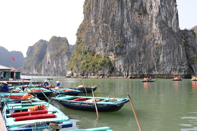 Halong Bay Day Tour Islands, Cave, Kayak. Lunch. All inclusive - Ba Hang: choose a kayak or bamboo boat