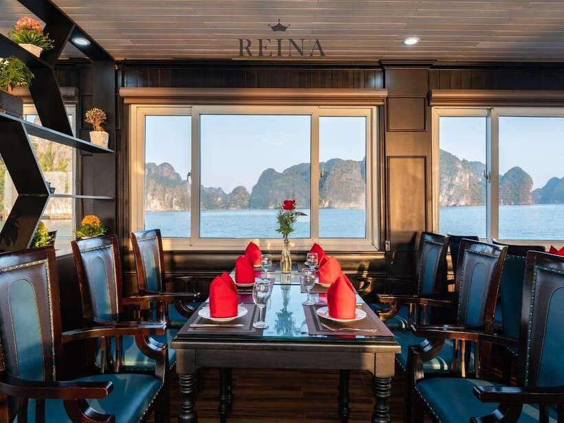 Halong Bay: Full-Day 4-Star Experience with Kayaking - Morning pickup from Hanoi and the road to the bay