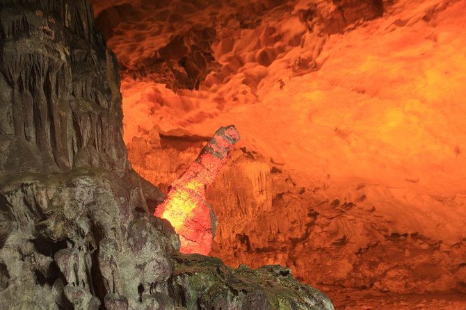 Halong bay Full Day Cruise trip: kayaking, surprise cave, titop island, lunch - What the $30 price really buys you