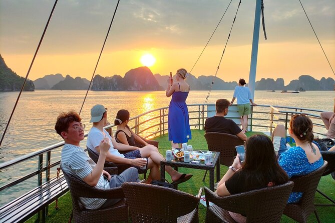 Halong Bay Full-Day with 6 Hour Cruise Kayaking, Swimming, Lunch - Sung Sot Cave: Ha Long Bay’s grand indoor stop