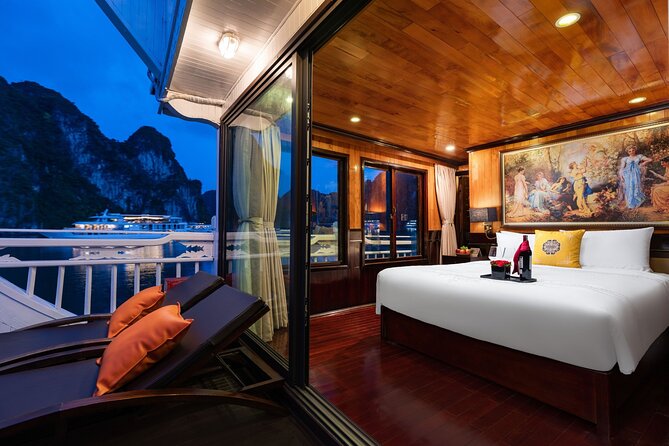 Halong Bay - Hera Luxury Day Cruise 7.5 Hours - Dark and Bright Caves by kayak or bamboo boat