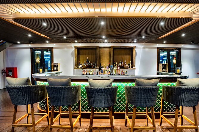 Halong Bay Luxury Dinner Cruise - Ambassador - What You See Along the Mainland Route