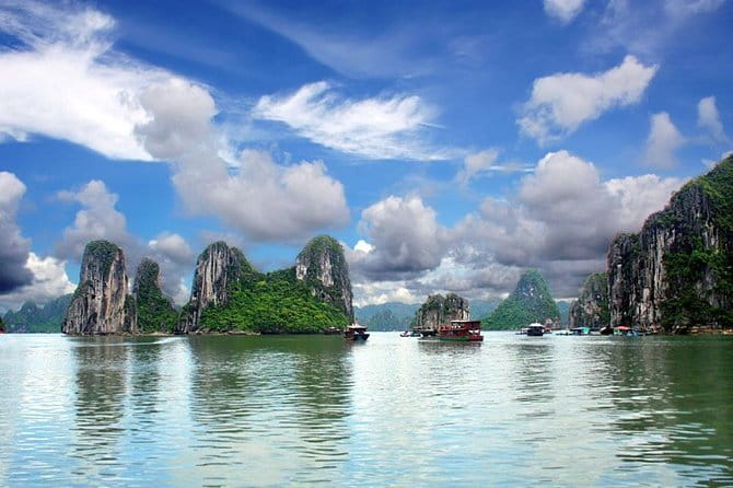 Halong Bay Shore Excursion: Full Day Cruise Tour from Cruise Port - Why Ha Long Bay is worth seeing from the water