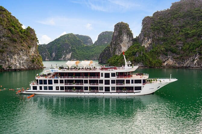 Halong Bay Shore Excursion: Full Day Cruise Tour from Cruise Port - Guide quality and group size