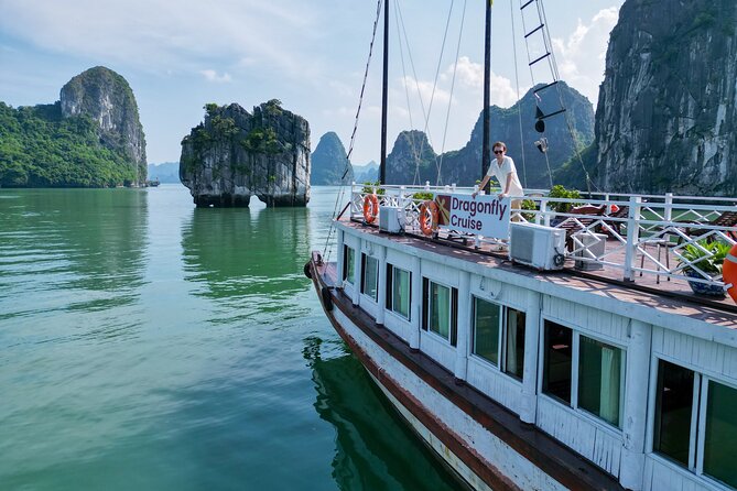 Halong Islands, Caves, Kayak, Lunch Day Tour w Dragonfly Cruise - Lunch, seating, and what is included