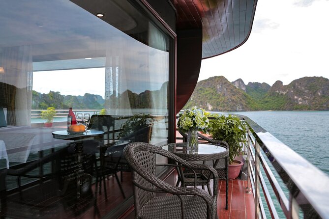 Halong La Pandora Cruise 2days/1Night - Sunset, Cooking, and an Evening on the Boat