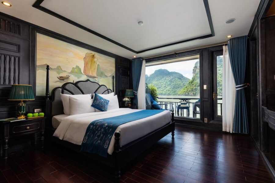 Hanoi: 2-Day Halong & Lan Ha Bay 5-Star Cruise with Balcony - Brunch, checkout, and the long return to Hanoi