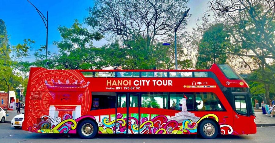 Hanoi: 4 Hour Hop on Hop off Bus Tour - What $13 buys you in central Hanoi