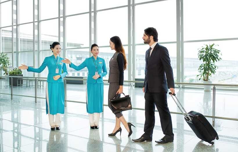 Hanoi Airport: Premium Fast Track Immigration Assistance - Reaching your taxi or private car
