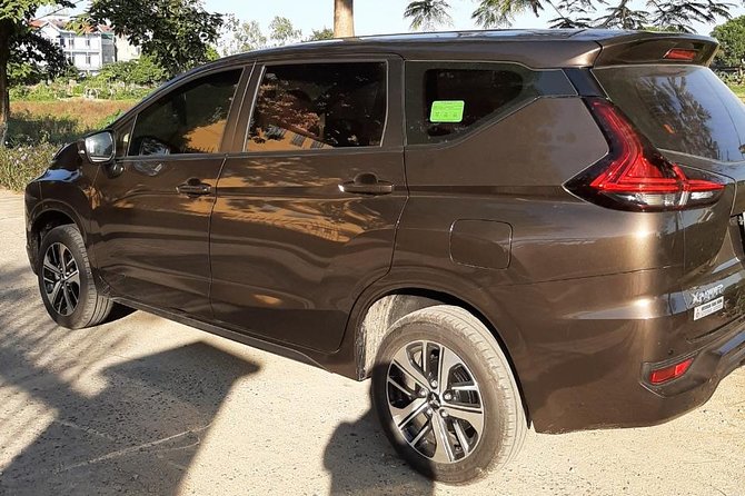 Hanoi Airport Private Arrival Transfer - Who should book this airport transfer?