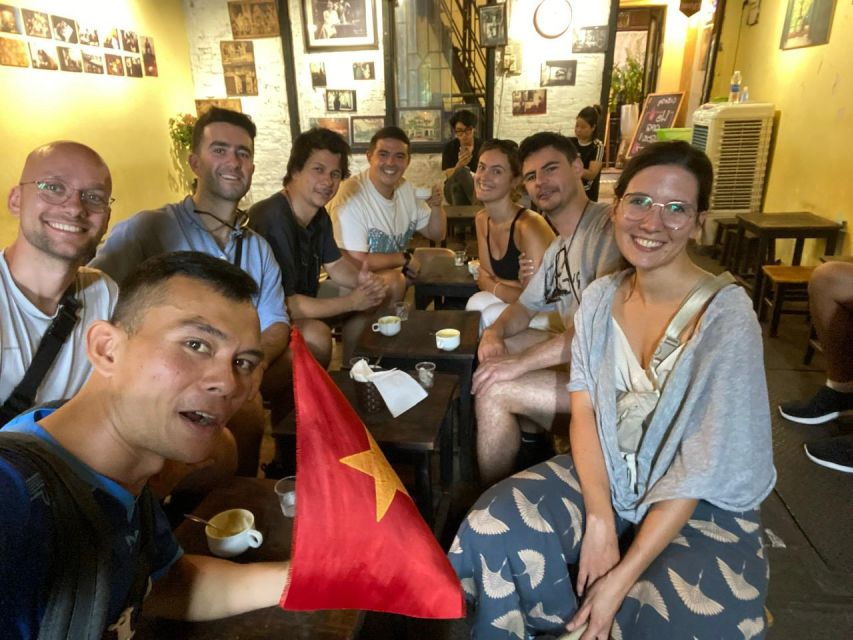 Hanoi: All-in-One Walking Tour Through a Train Street - Communal house culture at Đình Kim Ngân