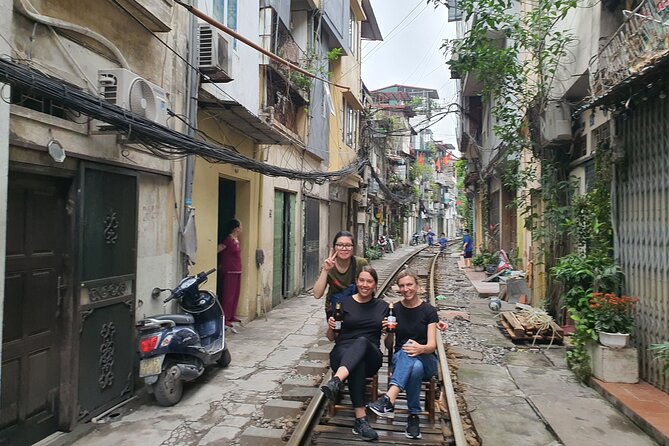 Hanoi Backstreet Jeep Tour : Hanoi HIGHTLIGHTS and HIDDEN GEMS - What the guides add to the experience