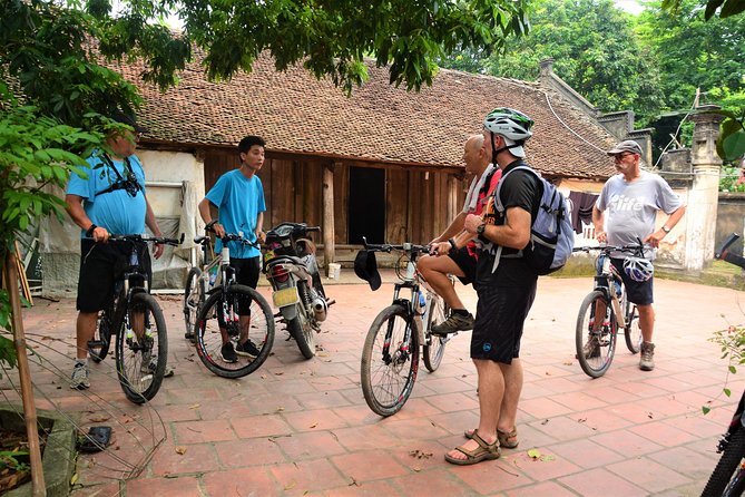 Hanoi Bicycle Tours: Half Day Bicycle Tours Hanoi Countryside - Co Loa Citadel and the history along the route