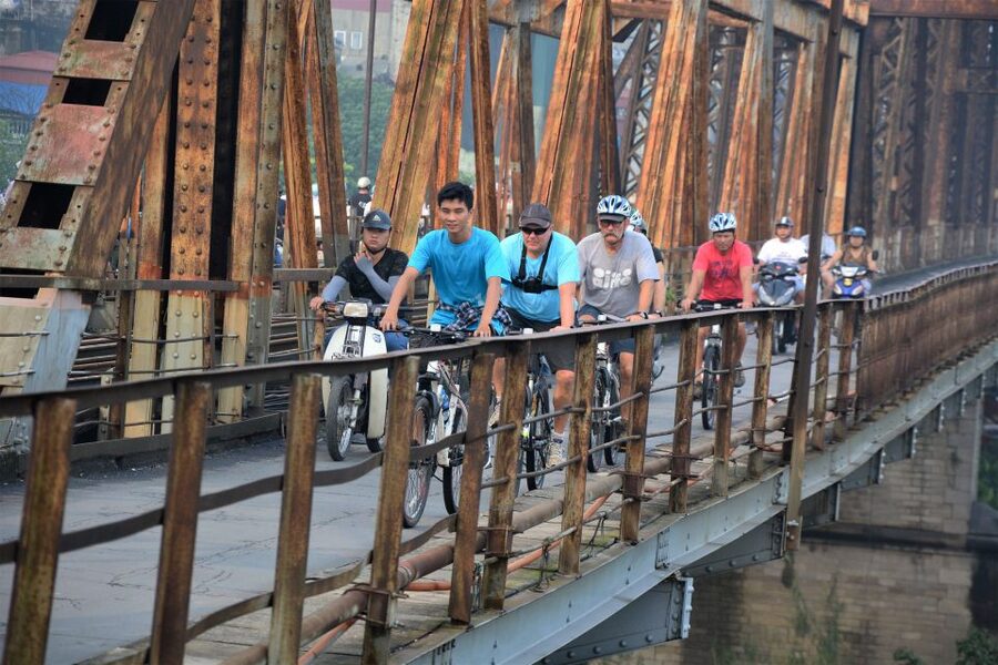 Hanoi: Bike Tour Through Hidden Gems and Banana Island - How difficult and safe is the cycling?