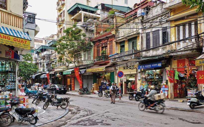 Hanoi City Half Day - The City Contains Cultural Beauty - Temple of Literature: Vietnam’s first university