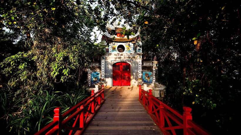 Hanoi City Half Day - The City Contains Cultural Beauty - Old Quarter, Dong Xuan Market, and Ta Hien Street