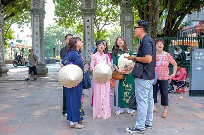 Hanoi: City Highlights Tour with Train Street & Hidden Gems - Ma May Ancient House and Hanoi’s older streets
