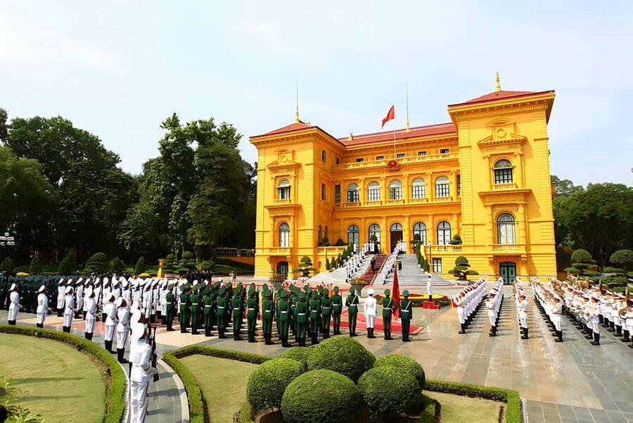 Hanoi City Highlights Walking Tour – Landmarks & History - Hoa Lo Prison, the Hanoi Hilton