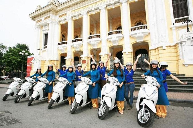 Hanoi City Sightseeing and Street Food Tour - The B52 crash site and a local market