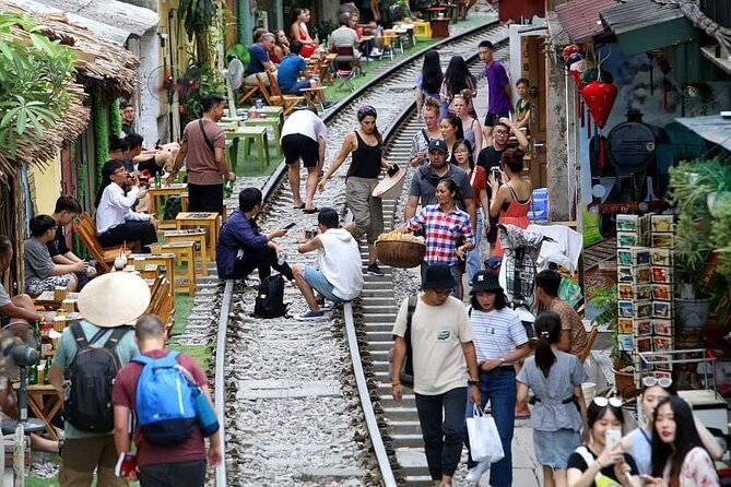 Hanoi City Walking Tour Discover Hidden Gems and Train Street - Why this private Hanoi walk works well
