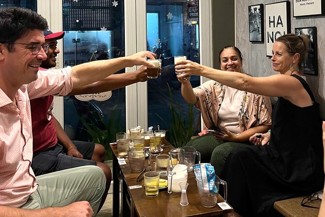 Hanoi Coffee Workshop: Master 6 Signature Vietnamese Coffee - A small bar where you do the work