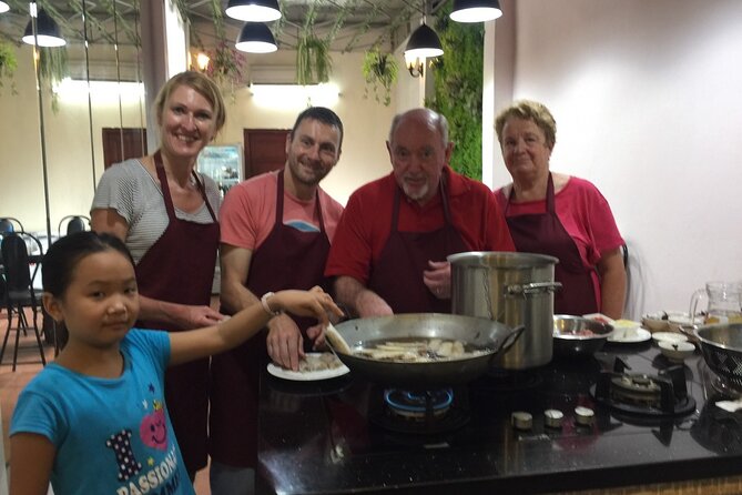 Hanoi Cooking Class and Market Tour in Ancient House - The ancient-house kitchen and dining room