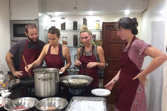 Hanoi Cooking Class and Market Tour in Ancient House - Vegetarian cooking and other food needs