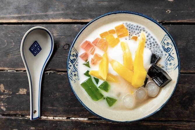 Hanoi Countryside By Bike & Local House and Food Tasting - Finishing with a Hanoi favorite