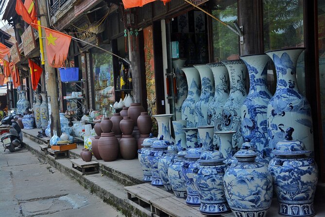 Hanoi Countryside Motorbike Tour: Red River Culture & Daily Life - Guides who shape the experience