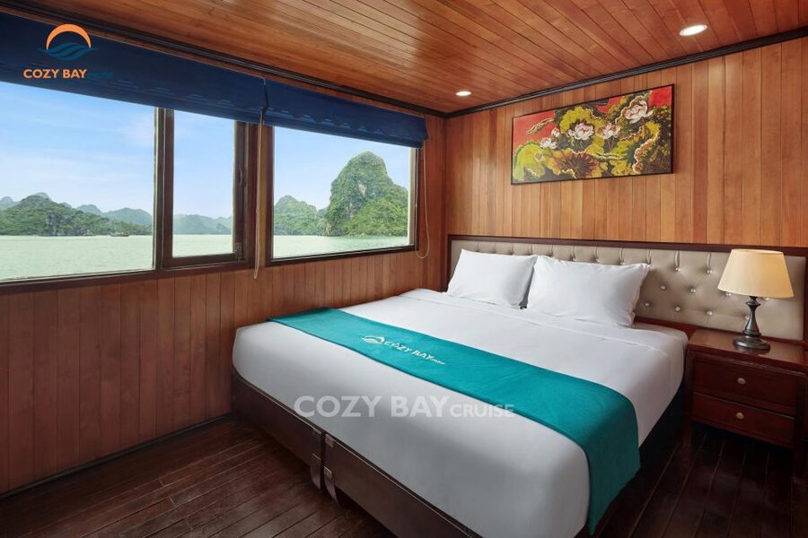 Hanoi: Cozy Halong Bay Overnight Cruise with Meals - Sleeping onboard: practical comfort, not pampering