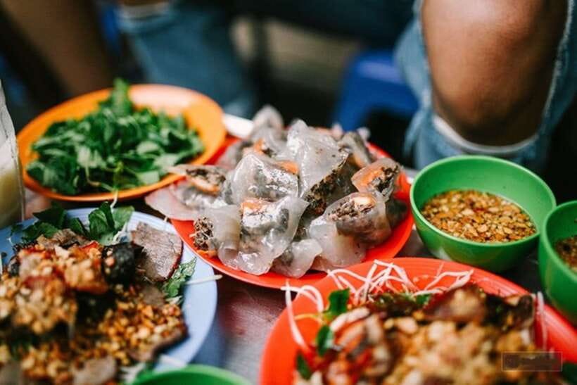 Hanoi: Eat Like a Local Small Group Street Food Tour - Key points to know before you book