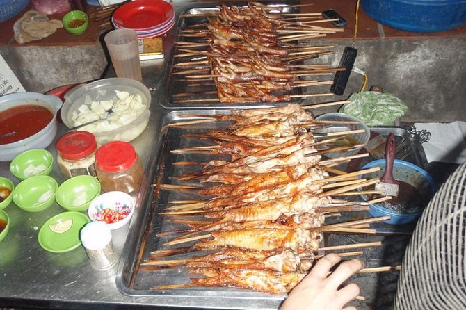 Hanoi Food on Foot: Walking Tour of Hanoi Old Quarter - Drinks, cafes, bars, and the evening finish