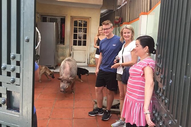 Hanoi Food Walking Tour - Eating At Hanoi’s Small Streetside Restaurants