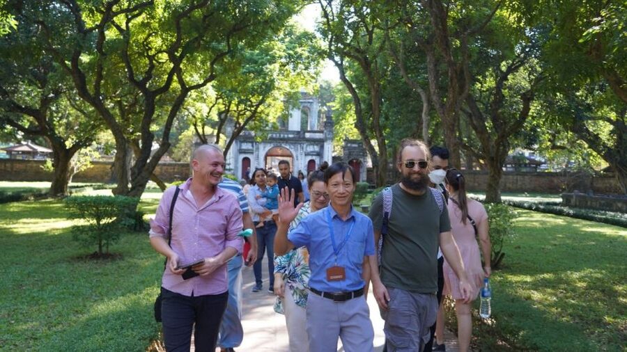 Hanoi: Full-Day City Tour with Lunch and Optional Extras - Temple of Literature, Vietnam’s first university