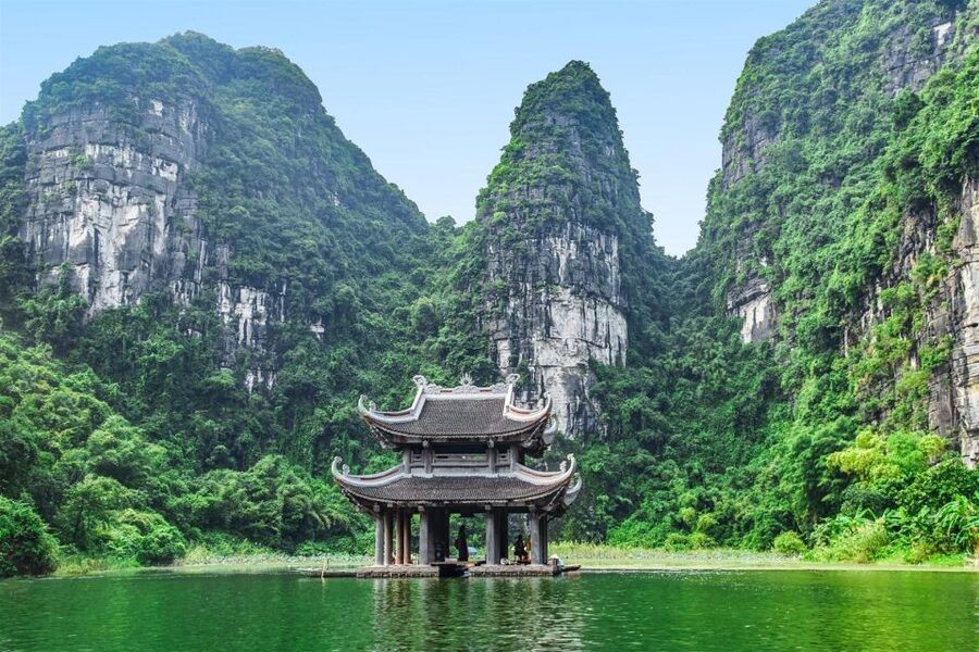Hanoi: Guided Full-Day Hoa Lu, Trang An and Mua Cave Tour - Key points at a glance